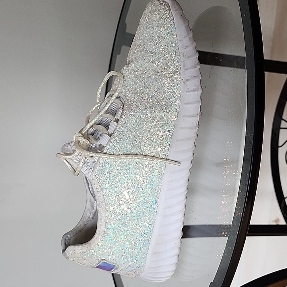 Forever White Sneakers with Shimmering Finish